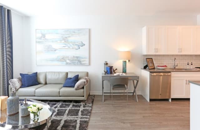 City Line East Gallery 3