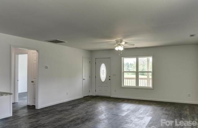 261 Quinn Hill Lane Gallery 2
