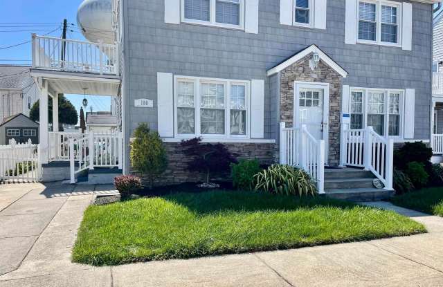 108 N Wilson (WINTER RENTAL) Ave #A Gallery 1