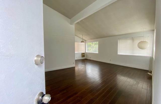 8861 Lookout Mountain Gallery 4