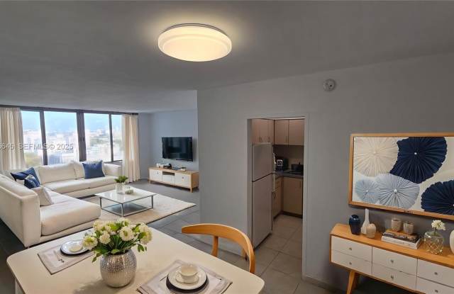 1000 West Ave photos photos