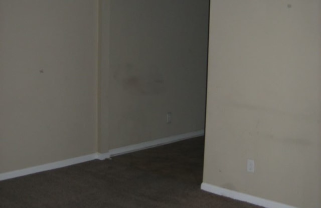 4112 Midway Road Gallery 2