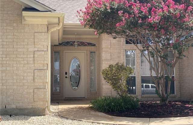 2204 Excel Drive Gallery 3