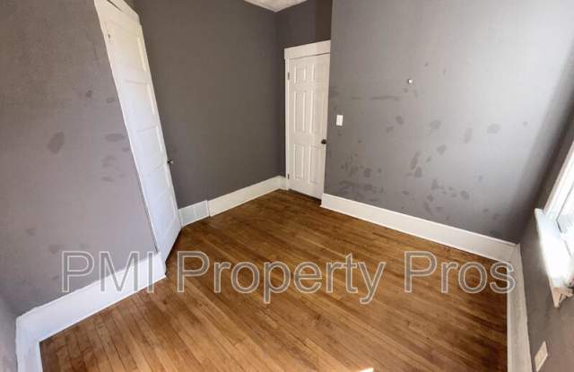 2575 North 34th Street photos photos