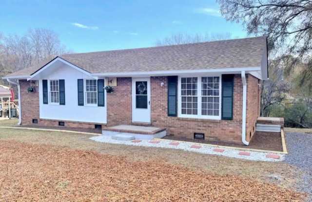 214 Bedford Dr photos photos