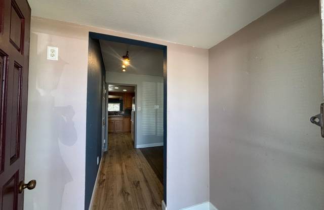 Spacious 4-Bedroom Home Near Downtown Vacaville Gallery 4