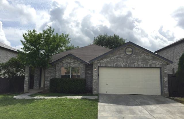 8130 Cantura Mills - 8130 Cantura Mls, San Antonio, TX 78109