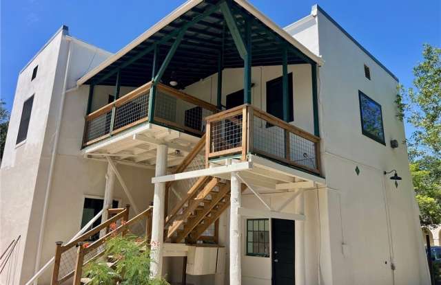 755 N Austin Street - 755 North Austin Street, Seguin, TX 78155