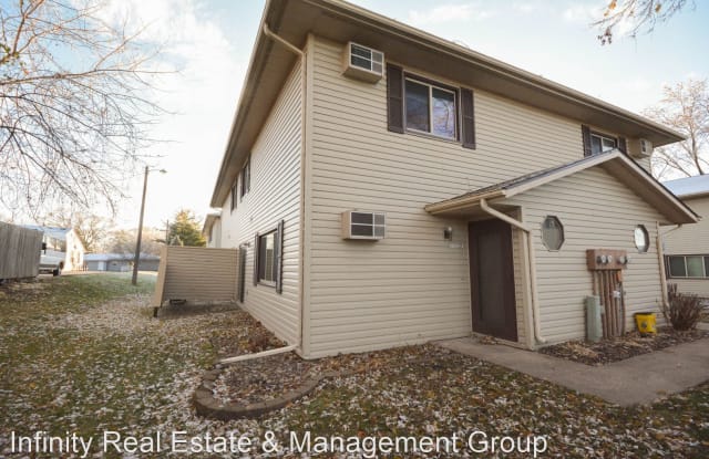 2833-A 19th Ave NW - 2833 19th Ave NW, Rochester, MN 55901