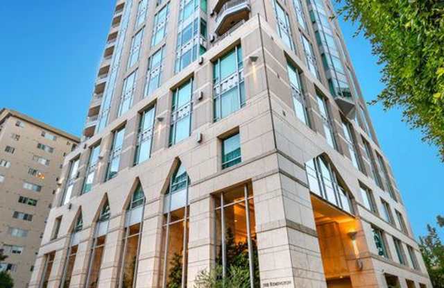 10727 Wilshire Boulevard photos photos