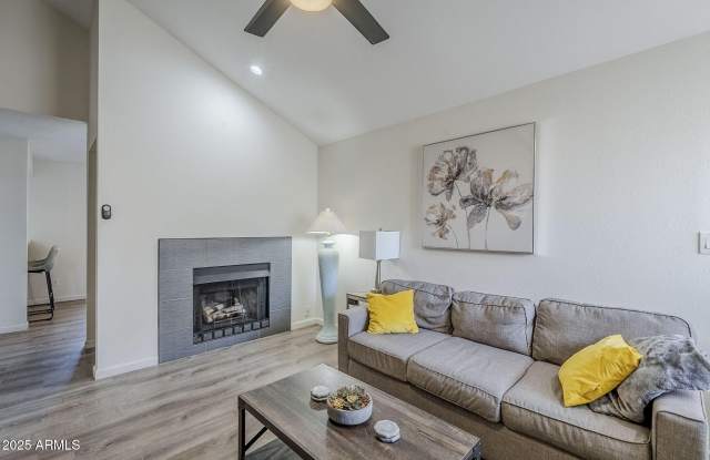 7510 E THOMAS Road photos photos