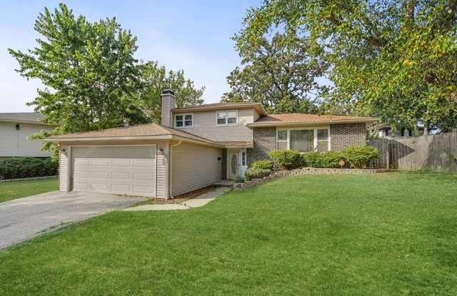 667 Sullivan Lane photos photos
