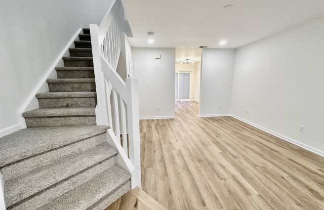 4074 N Course Dr photos photos