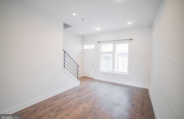 1202 N ETTING STREET Gallery 3