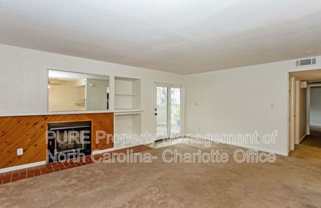 1832 J Julian Ln Gallery 2