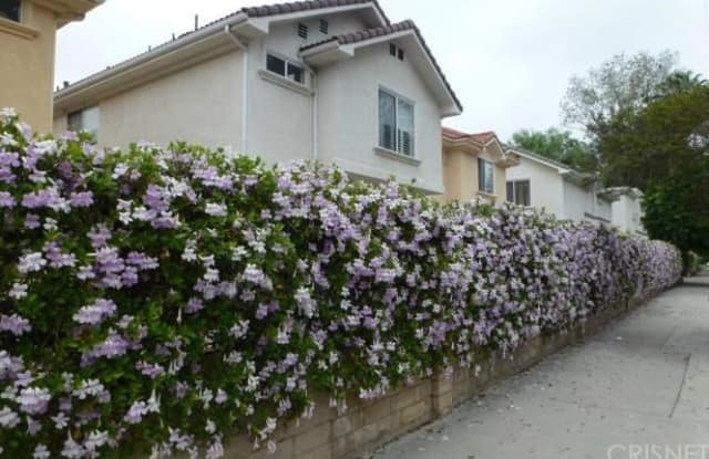 19045 Gault Street - 19045 W Gault St, Los Angeles, CA 91335