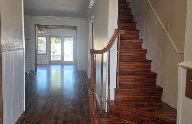 7415 Dinsdale Street Gallery 3