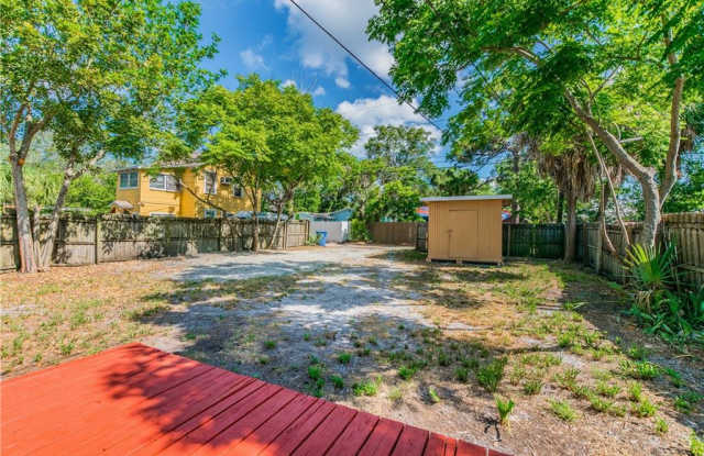 4743 2ND AVENUE N Gallery 3