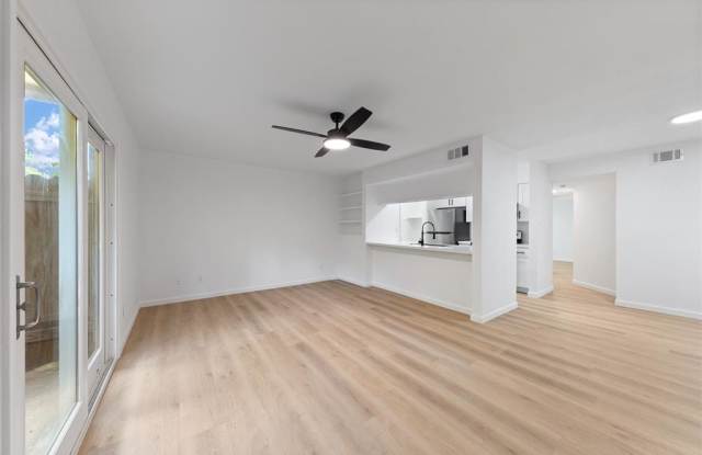 815 Lyle West Avenue - C Gallery 2