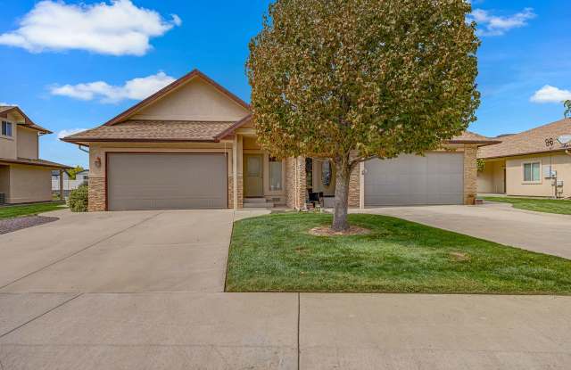 Palisade Home In Established Neighborhood Gallery 1