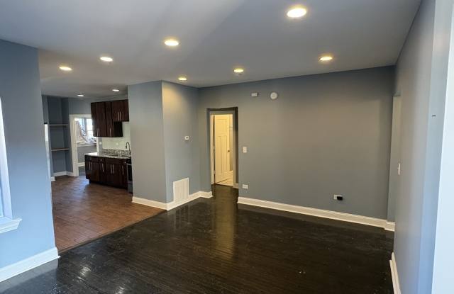 7025 South Chappel Avenue - 3 Gallery 3