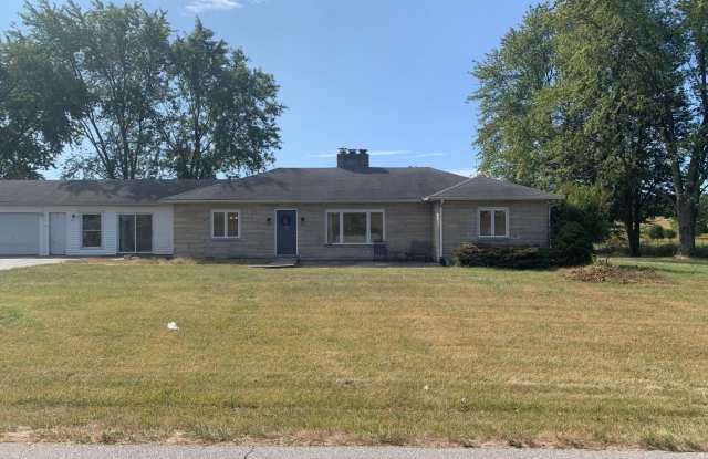 4 Bed 2 Bath Home in Ellettsville! Gallery 4