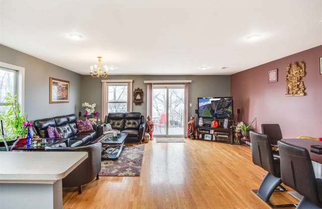 197 TERRACE AVE - 197 Terrace Avenue, Jersey City, NJ 07307