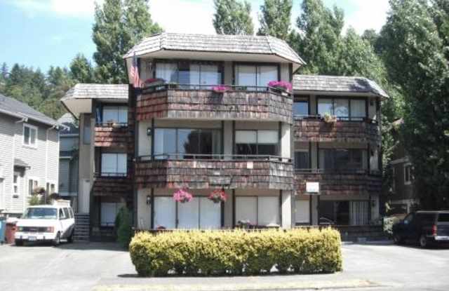 4150 Beach Dr SW - 4150 Beach Drive Southwest, Seattle, WA 98116