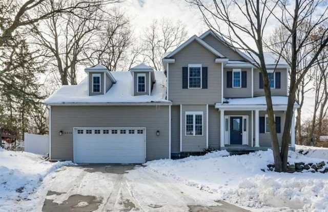 2215 Bayview Place - 2215 Bayview Place, Orono, MN 55391