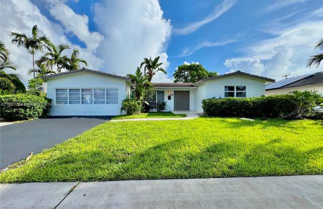 4905 Harrison St photos photos
