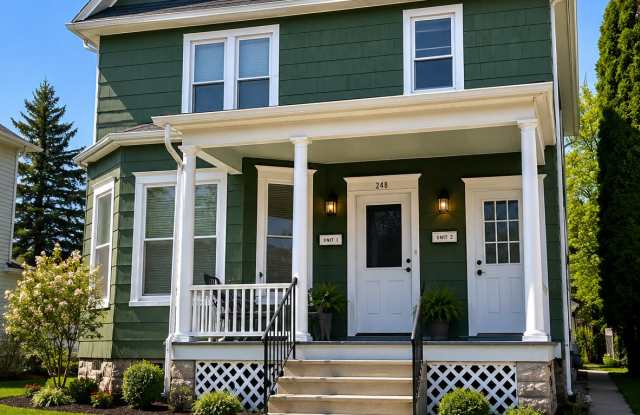 821 S Oak Ave photos photos