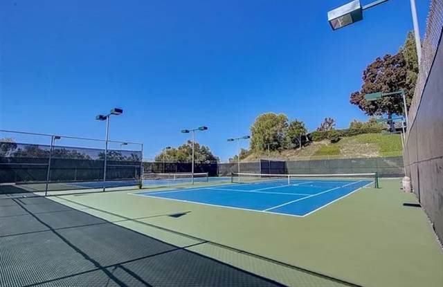 Beautiful 2 Bed, 2.5 Bath Condo in La Mesa photos photos