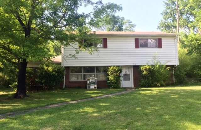 9216 Fisk Rd - 9216 Fisk Road, Tuckahoe, VA 23229