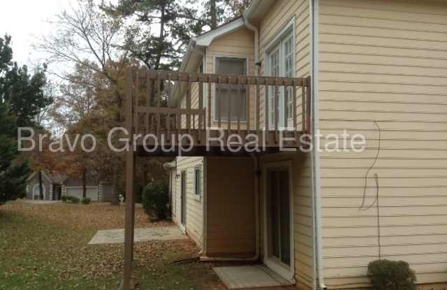 1561 Linksview Way Gallery 3
