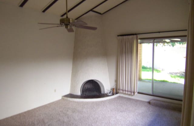 2123  E. Bishop Dr. - 2123 East Bishop Drive, Tempe, AZ 85282