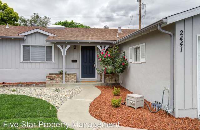 2441 Austin Place Gallery 3