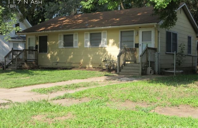 117 N Ash - 117 South Ash Avenue, Independence, MO 64053