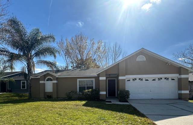 SPACIOUS 3 Bedroom, 2 Bathroom Ekana Point Home at Twin Rivers in OVIEDO!!! Available Now! - 1615 Cracker Creek Court, Oviedo, FL 32765