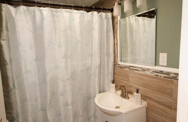 4613 5TH STREET NW photos photos