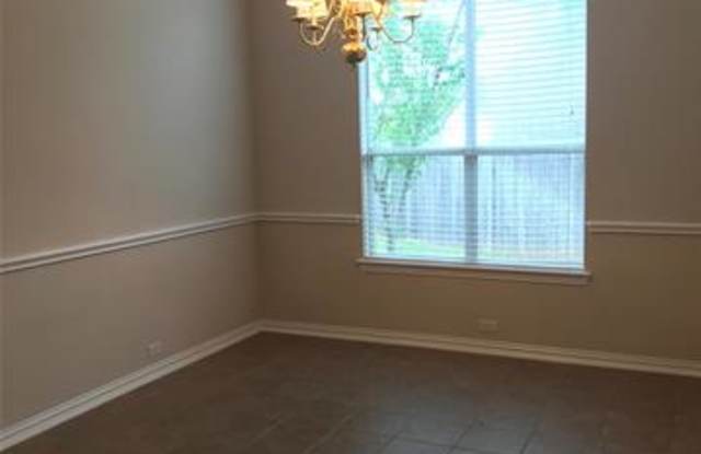 2416 Aramic Court Gallery 3