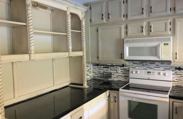 19835 Henderson Road - G Gallery 4