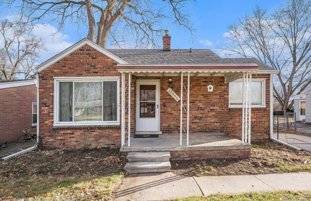 Cozy 2 Bedroom, 1 Bathroom Home - Move-In ready photos photos