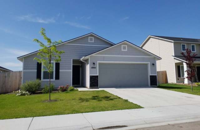 3 bedroom 2 bath Windsor Creek Subdivision Home - 12931 Sondra Street, Caldwell, ID 83607