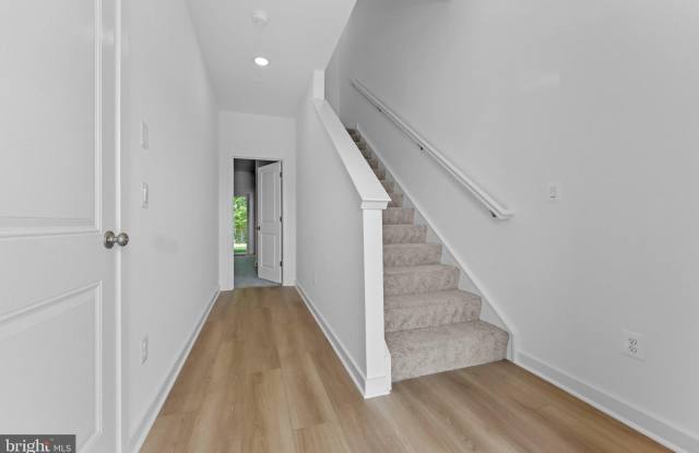 36161 WILDERNESS SHORES Way Gallery 4