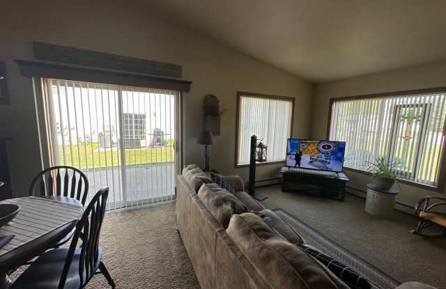 315 Crestview Lane - C Gallery 4