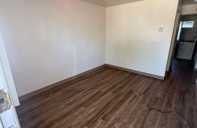 2 Bedroom, 1 Bathroom Duplex photos photos