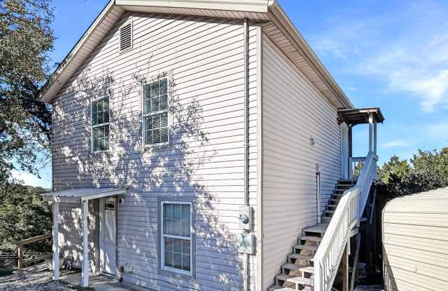 Canyon Lake Upstairs 1/1 — Remodeled, Deck + Hill Country Scenery photos photos
