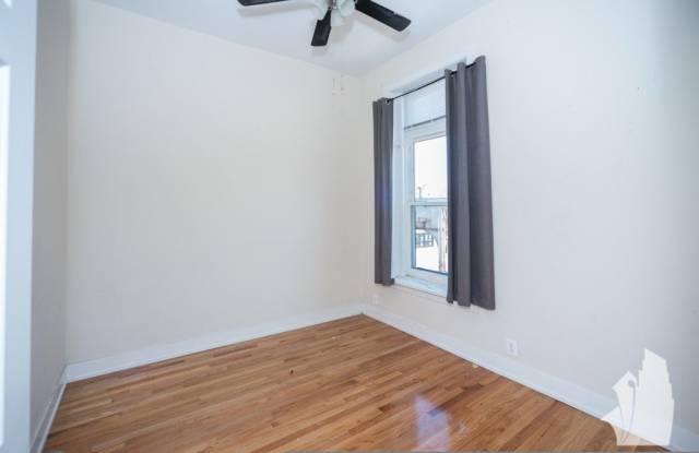 3358 North Sheffield Avenue Gallery 4