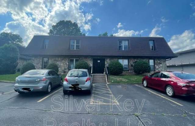 114 Old Athens Pike photos photos