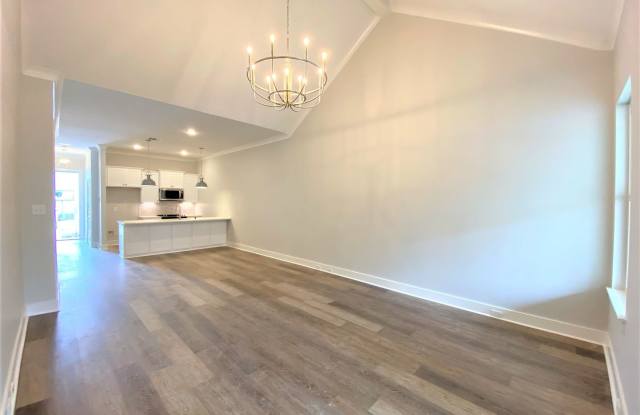 2 Bedroom Off Jefferson Near Highland photos photos